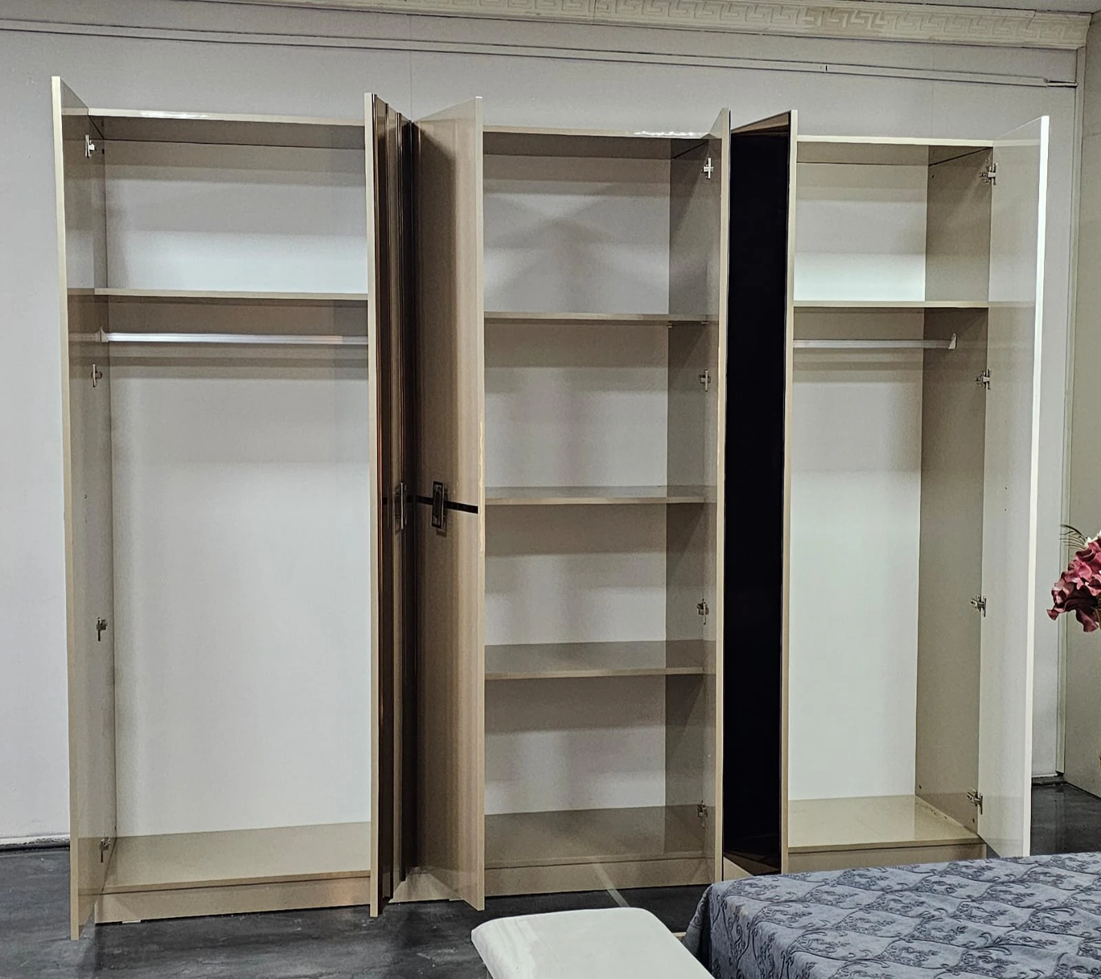 Chambre à coucher armoire 6battants 6pièces lora champagne 5021