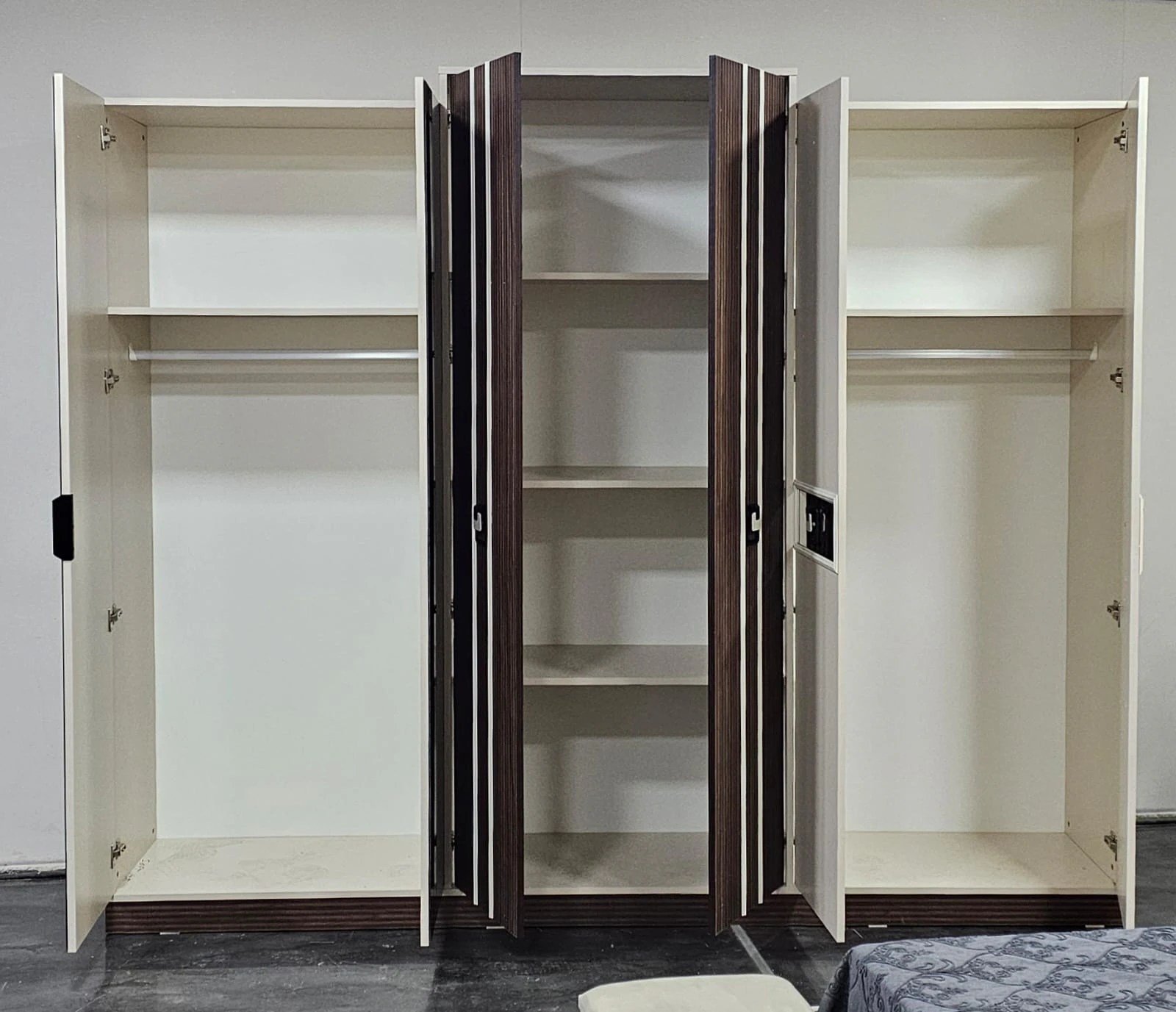 Chambre à coucher armoire 6battants 6pièces marron beige soft 5022