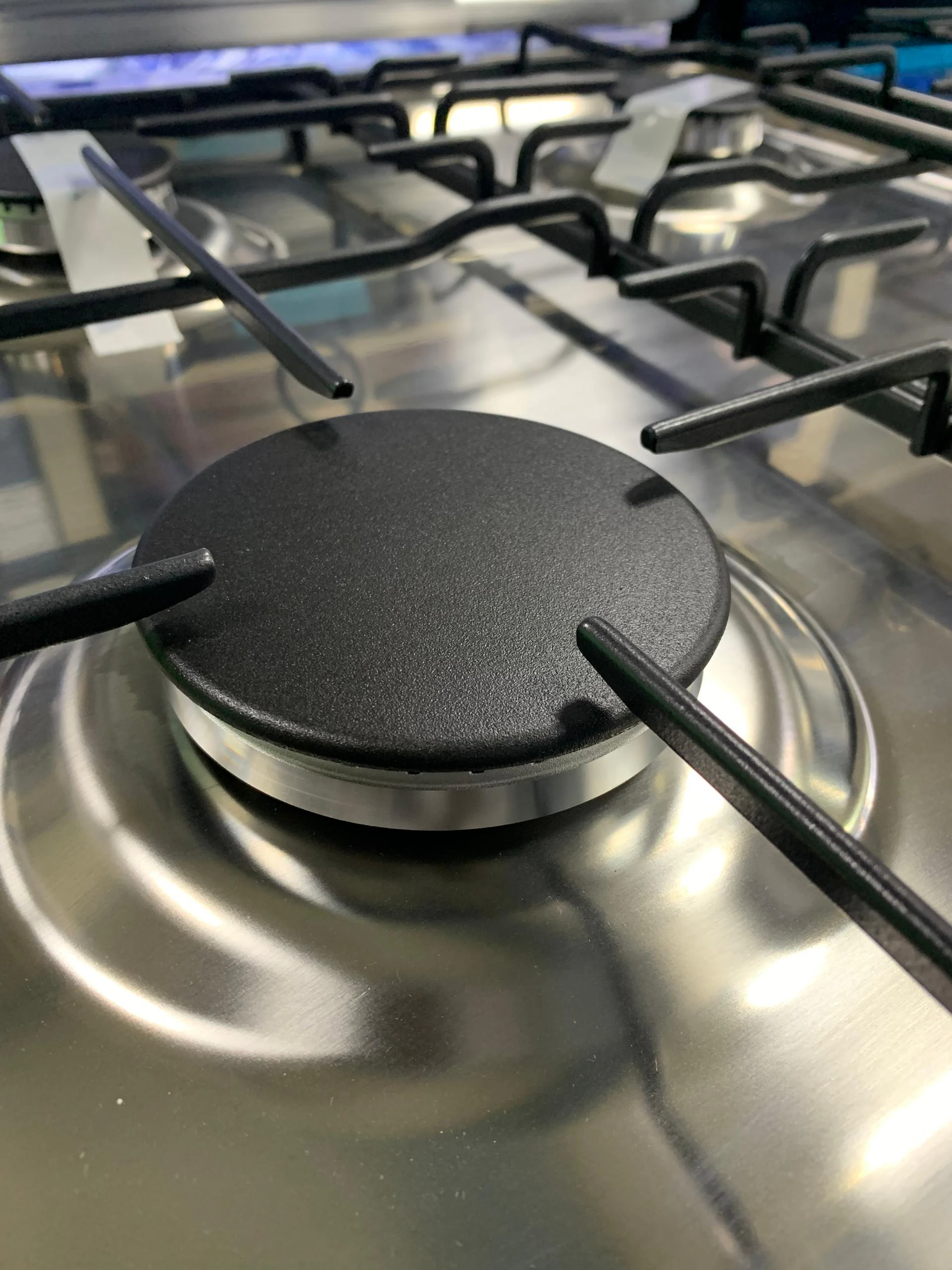 Cuisinière Indesit 4feux à gaz 60X60 four à gaz gris IS67G1PCX/MEA