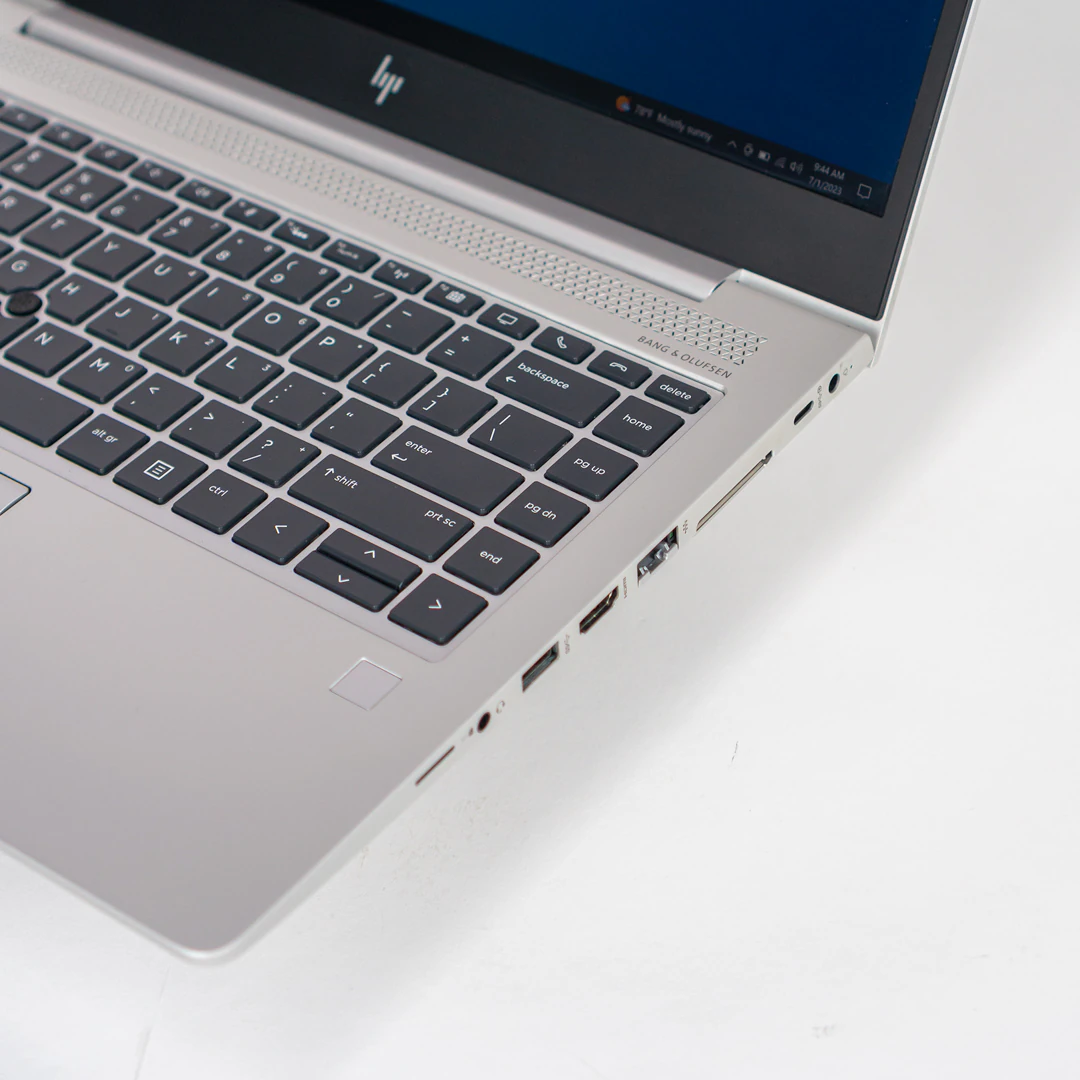Ordinateur HP EliteBook 14 745 G6 Ryzen pro RAM8 256SSD