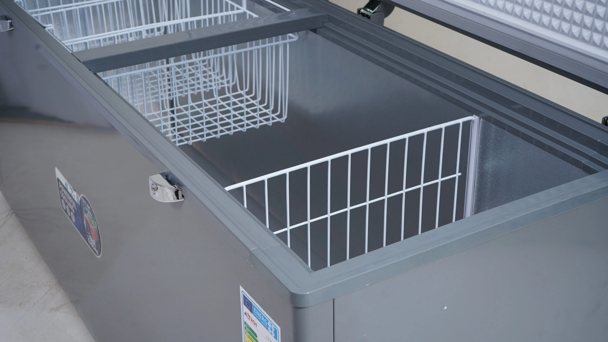Congélateur Astech horizontal 800litres gris CH800GM